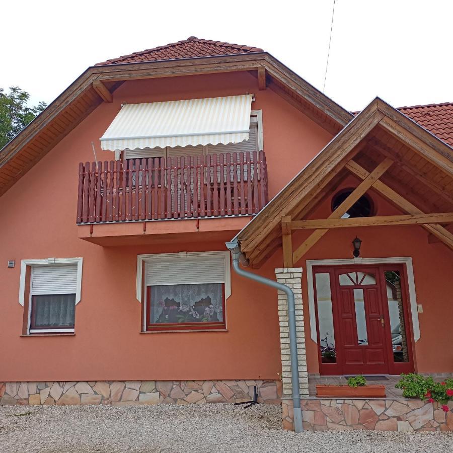 Livia Apartman Bük Dış mekan fotoğraf